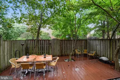 6916 McLean Park Manor Court, McLean, VA 22101 - Photo 5
