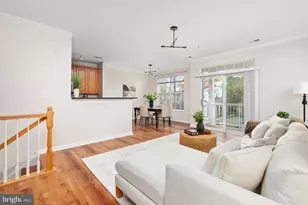 13151 Marcey Creek Rd, Herndon, VA 20171 - Photo 5