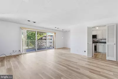 2648 Redcoat Drive #102-2D, Alexandria, VA 22303 - Photo 5