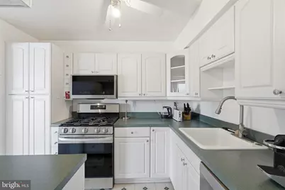 2648 Redcoat Drive #102-2D, Alexandria, VA 22303 - Photo 15