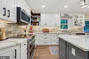 6153 Lucas Pond Ct, Burke, VA 22015 - Photo 13