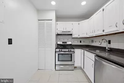 6145 Leesburg Pike #404, Falls Church, VA 22041 - Photo 13