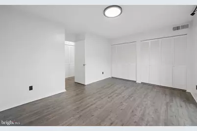 6145 Leesburg Pike #404, Falls Church, VA 22041 - Photo 25