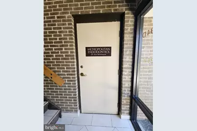 8294 Old Courthouse Road #32, Vienna, VA 22182 - Photo 5