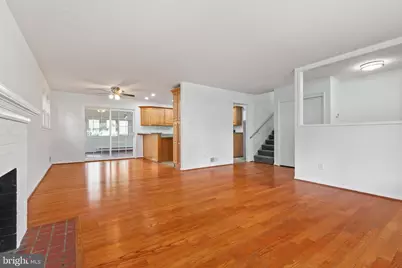 14717 Lock Drive, Centreville, VA 20120 - Photo 5