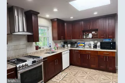 1917 Great Falls Street, McLean, VA 22101 - Photo 5