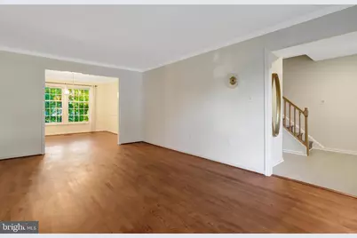 7077 Leestone Street, Springfield, VA 22151 - Photo 5