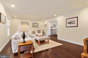 3202 Pommel Ct, Oakton, VA 22124 - Photo 15