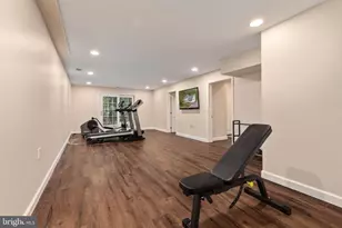 3202 Pommel Ct, Oakton, VA 22124 - Photo 35