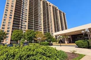 3701 S George Mason Dr, Falls Church, VA 22041 - Photo 1