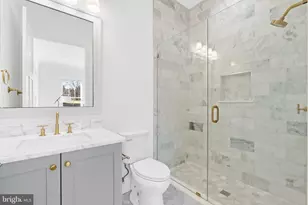 7808 Ridgecrest Dr, Alexandria, VA 22308 - Photo 29