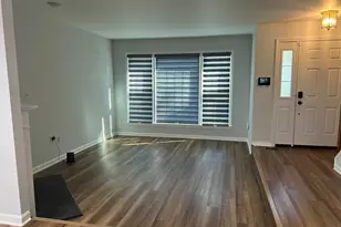 8224 Maple Ridge Ave, Springfield, VA 22153 - Photo 5