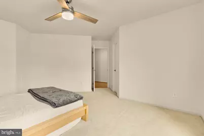 9957 Leamoore Lane, Vienna, VA 22181 - Photo 33