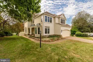 9957 Leamoore Ln, Vienna, VA 22181 - Photo 1