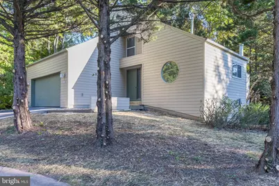 11911 Moss Point Lane, Reston, VA 20194 - Photo 3