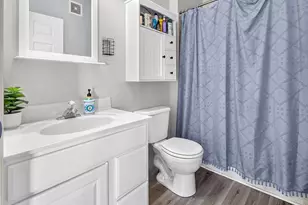 11565 Cavalier Landing Ct, Fairfax, VA 22030 - Photo 11