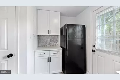[Address not provided], Alexandria, VA 22309 - Photo 5