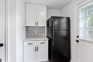 [Address not provided], Alexandria, VA 22309 - Photo 5