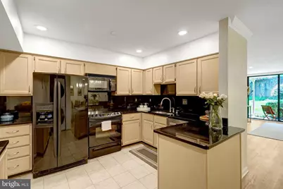 3109 Patrick Henry Drive #627, Falls Church, VA 22044 - Photo 13