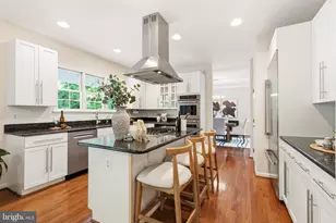 8233 Franklin Dr, Lorton, VA 22079 - Photo 17