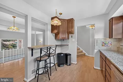 5842 Rexford Drive, Springfield, VA 22152 - Photo 3