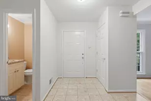 2822 Bree Hill Rd, Oakton, VA 22124 - Photo 9