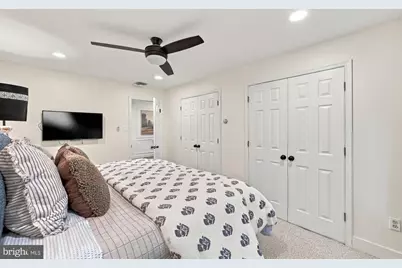 403 John Marshall Drive NE, Vienna, VA 22180 - Photo 31