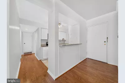 8509 Barrington Court #E, Springfield, VA 22152 - Photo 19
