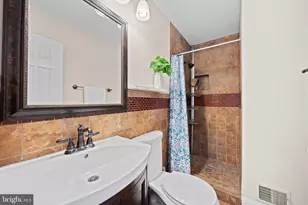 4469 Holly Ave, Fairfax, VA 22030 - Photo 3