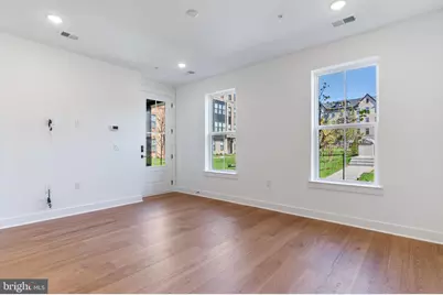 14989 Deco Circle, Chantilly, VA 20151 - Photo 3
