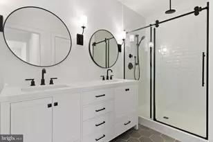 14989 Deco Cir, Chantilly, VA 20151 - Photo 17