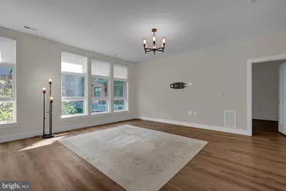 1761 Old Meadow Road #221, McLean, VA 22102 - Photo 5