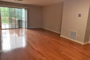 5936 Baron Kent Ln, Centreville, VA 20120 - Photo 3