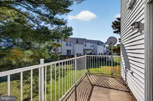 14441 Saguaro Pl, Centreville, VA 20121 - Photo 15