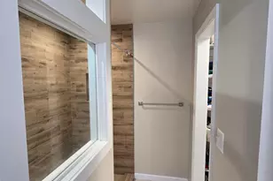 6321 Youngs Branch Dr, Fairfax Station, VA 22039 - Photo 17