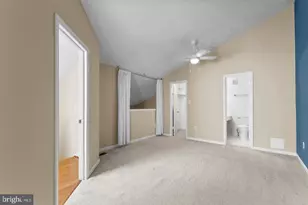 10131 Oakton Terrace Rd, Oakton, VA 22124 - Photo 29