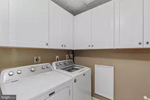 10131 Oakton Terrace Rd, Oakton, VA 22124 - Photo 23