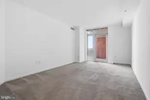 2726 Gallows Rd, Vienna, VA 22180 - Photo 5