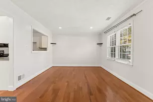 7921 Timarand Ct, Lorton, VA 22079 - Photo 9