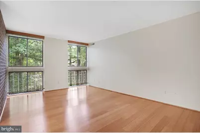 1526 Moorings Drive #12B, Reston, VA 20190 - Photo 3