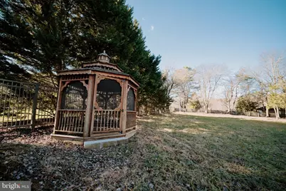504 Arnon Meadow Road, Great Falls, VA 22066 - Photo 5
