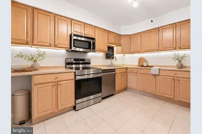 3713 S George Mason Drive #810, Falls Church, VA 22041 - Photo 7