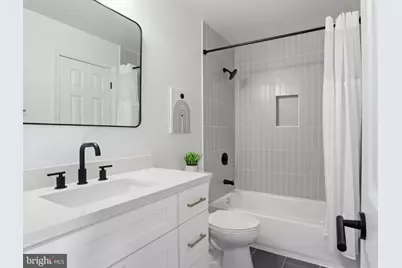 13562 Highland Mews Court, Herndon, VA 20171 - Photo 17