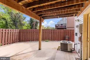 7835 Gum Springs Village Dr, Alexandria, VA 22306 - Photo 33