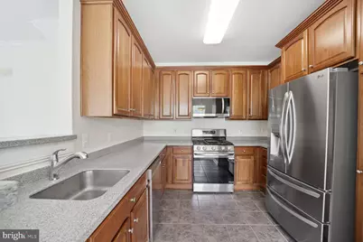 13040 Cabin Creek Road, Herndon, VA 20171 - Photo 9