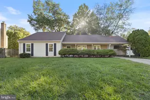 6918 Lodestone Ct, Alexandria, VA 22306 - Photo 1