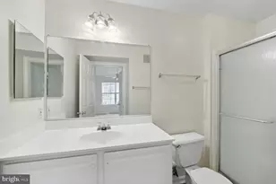 13040 Cabin Creek Rd, Herndon, VA 20171 - Photo 11