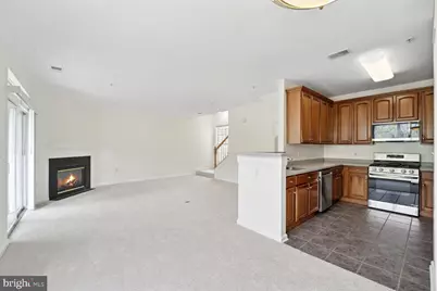 13040 Cabin Creek Road, Herndon, VA 20171 - Photo 5