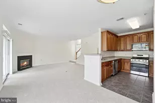 13040 Cabin Creek Rd, Herndon, VA 20171 - Photo 5
