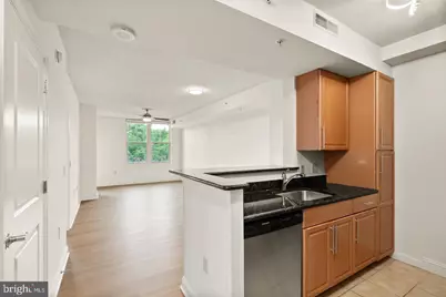 11760 Sunrise Valley Drive #212, Reston, VA 20191 - Photo 7